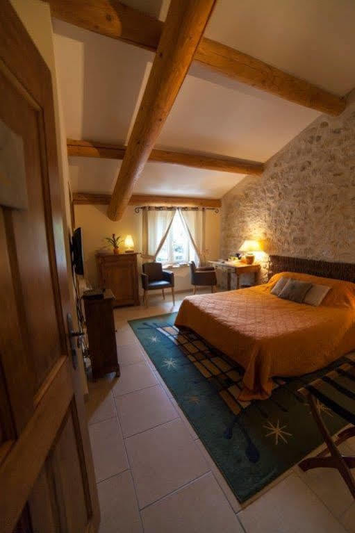 Frühstückspension Maison Chenet - Les Entre Vigne Et Garrigue - Teritoria 3*